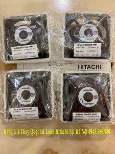 Thợ kiểm tra và thay mô tơ quạt tủ lạnh Hitachi tại Hà Nội